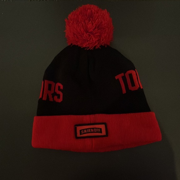 Toronto Raptors hat! - Picture 2 of 3